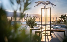 Astoria Hotel All Inclusive- Private Beach&Beach Club